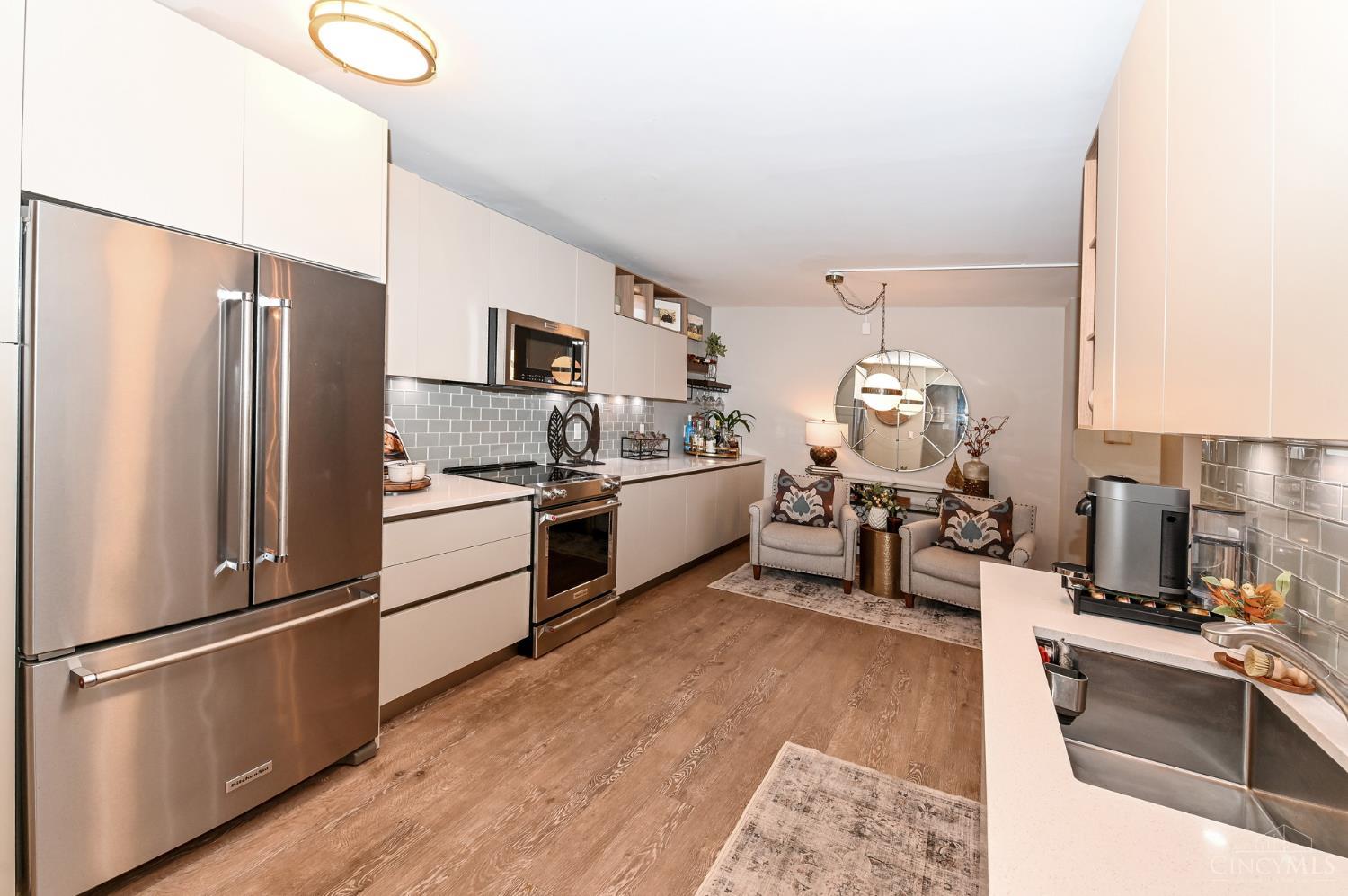 2401 Ingleside Avenue 2D