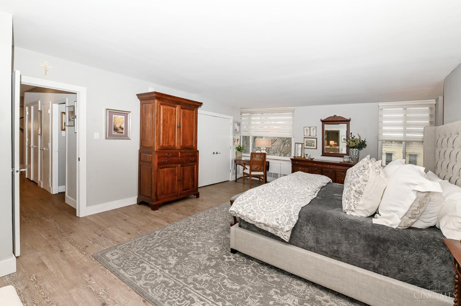 2401 Ingleside Avenue 2D