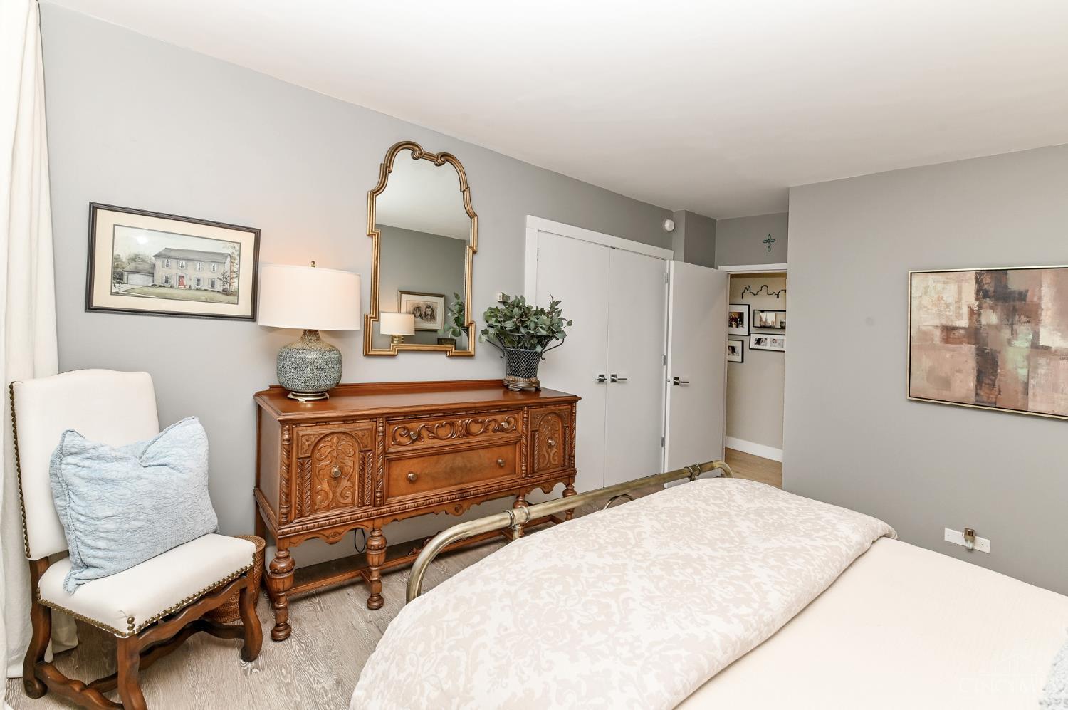 2401 Ingleside Avenue 2D