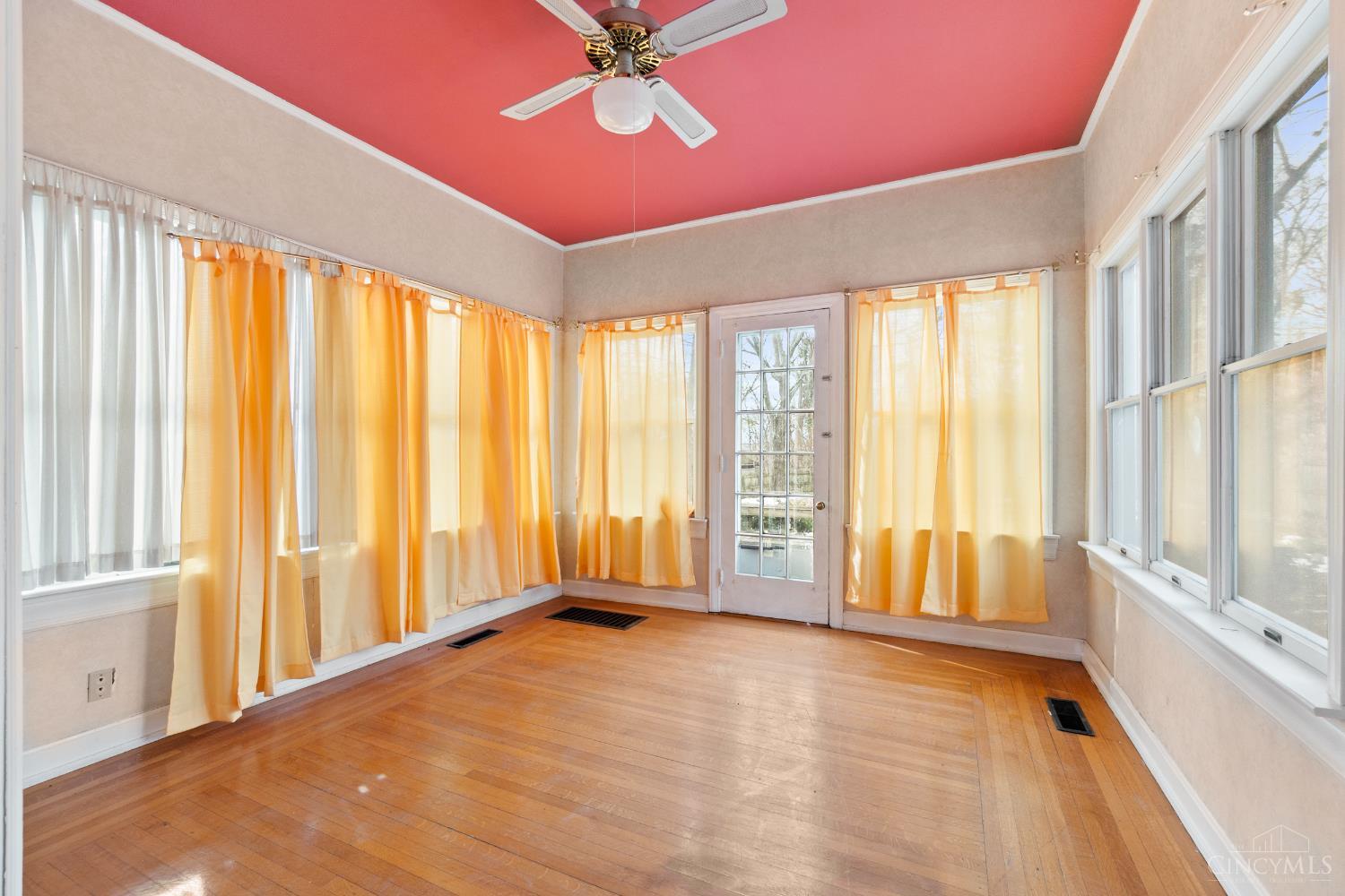 3315 Morrison Avenue