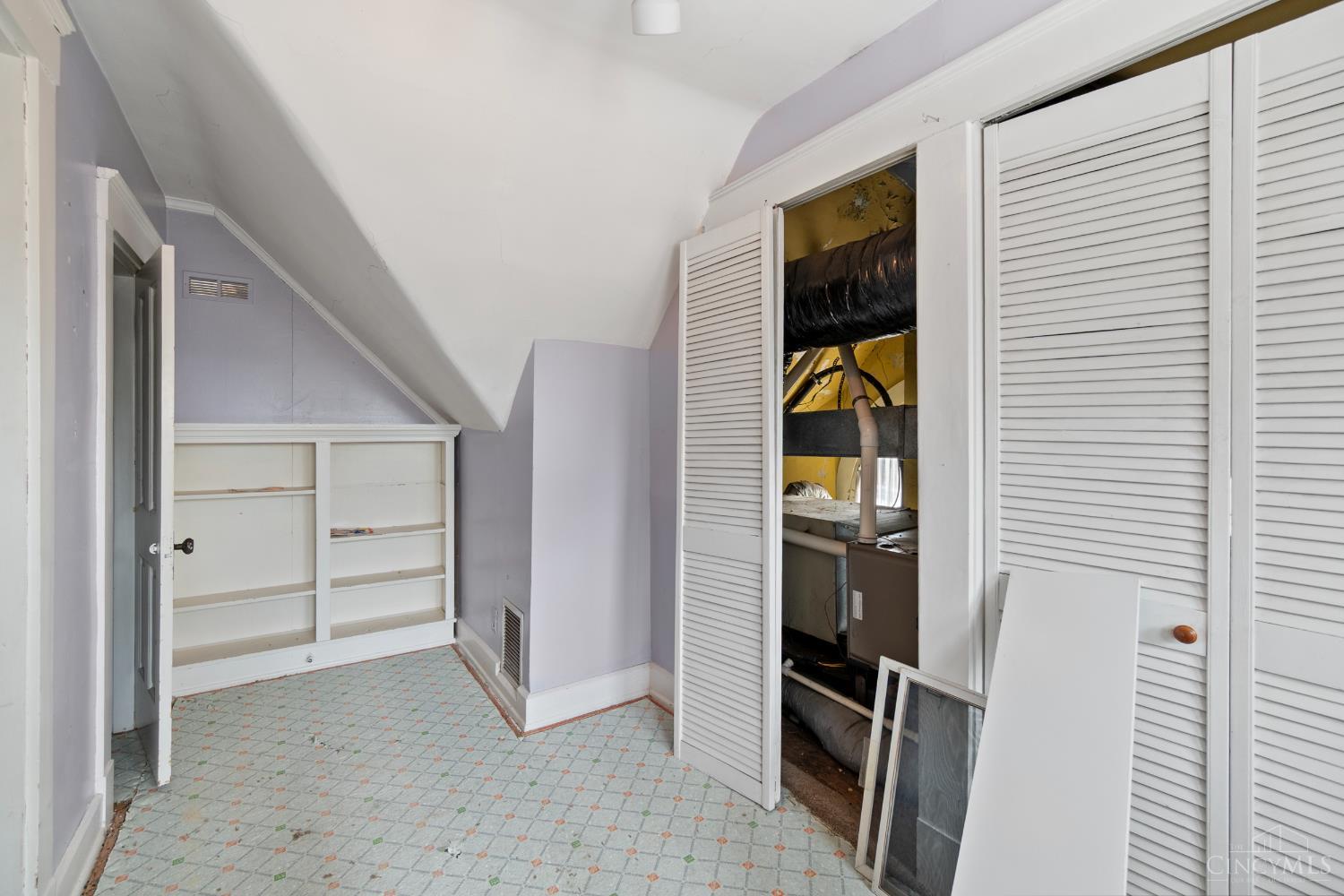 3315 Morrison Avenue