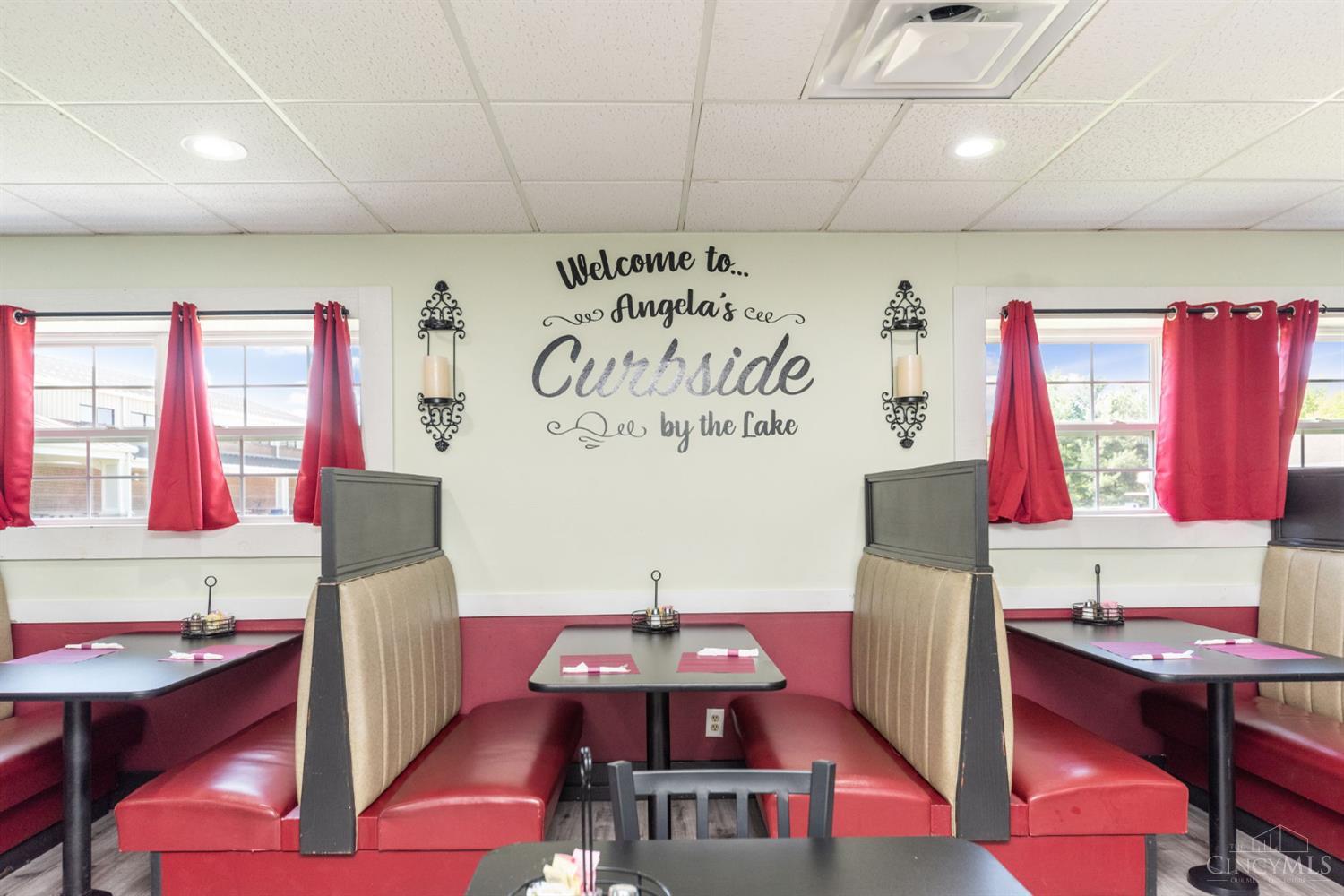 3 Wagon Wheel Circle