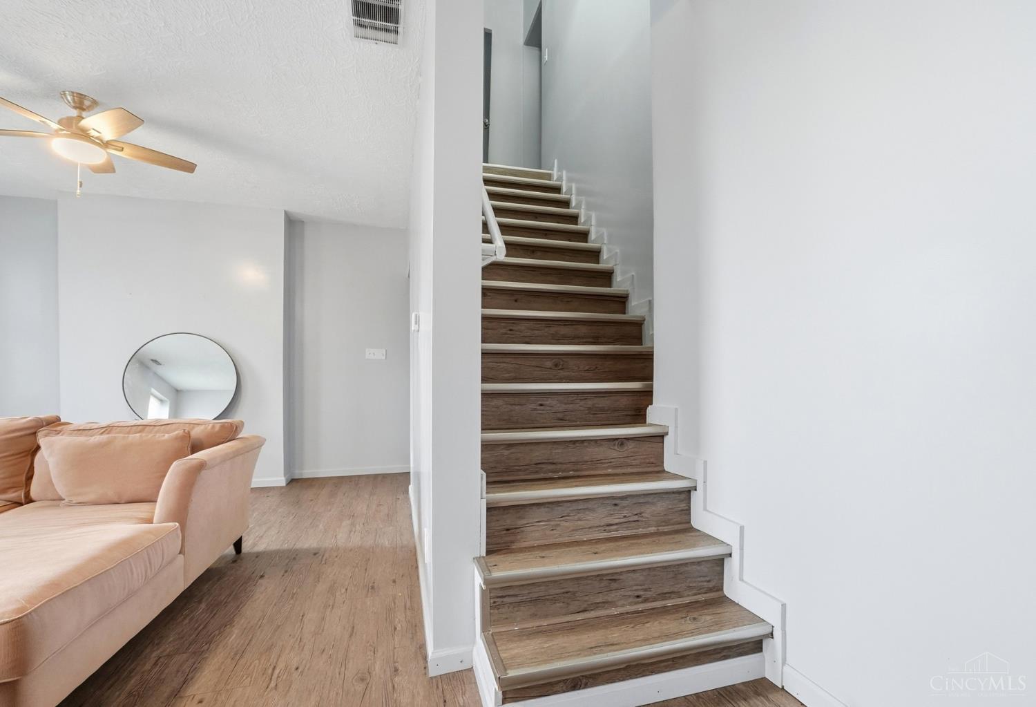 320 Mohawk Street