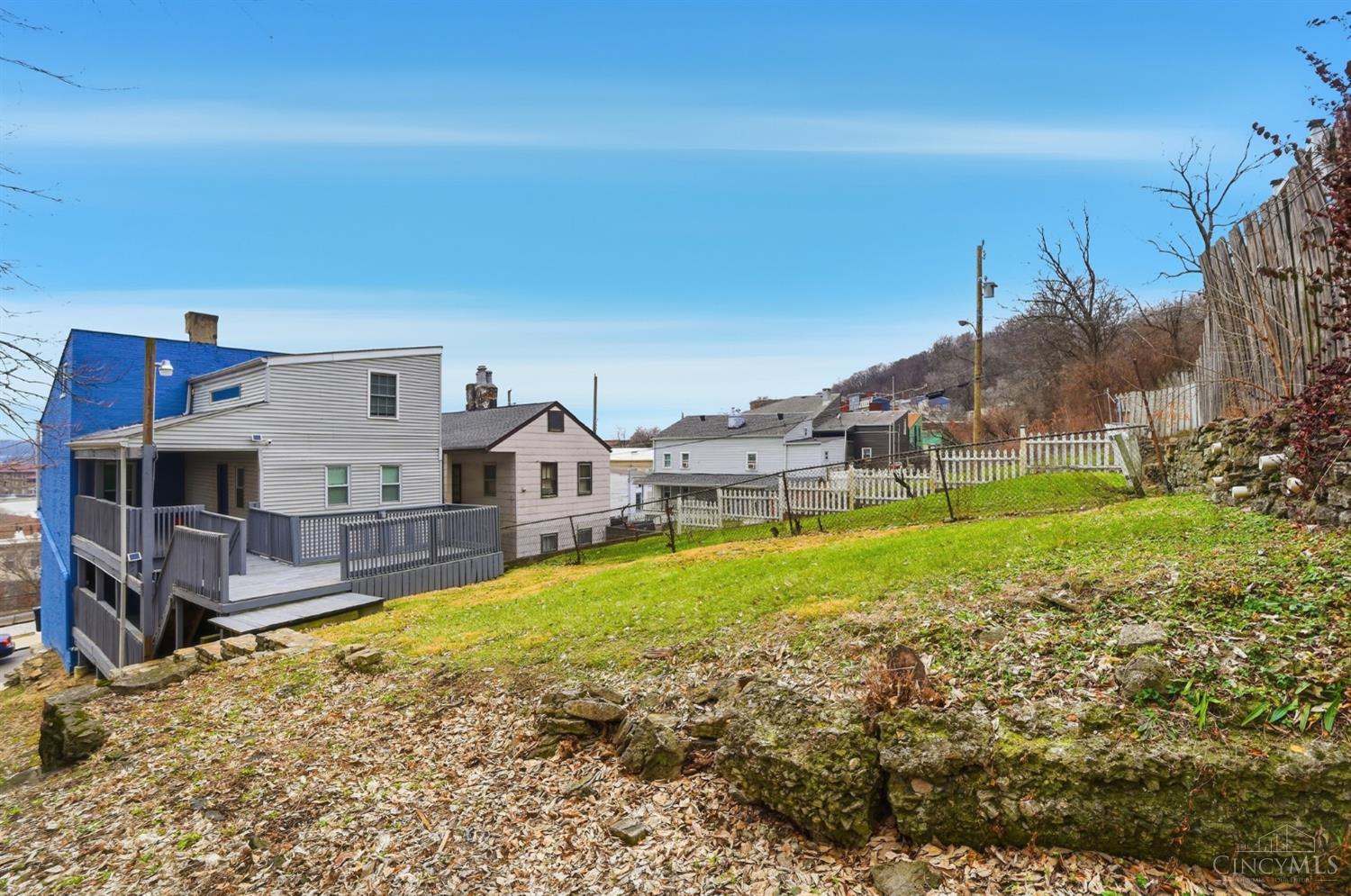 320 Mohawk Street