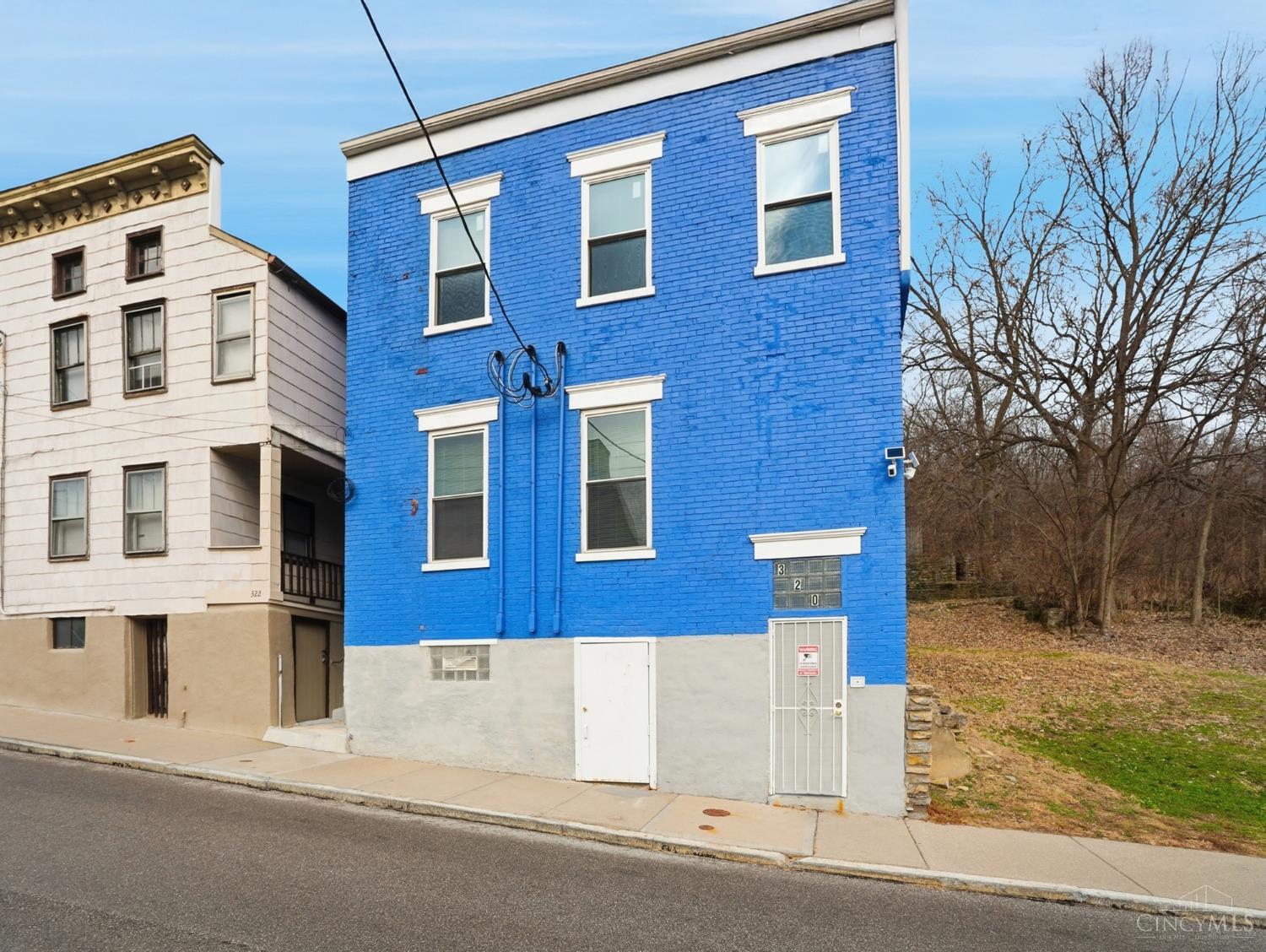 320 Mohawk Street