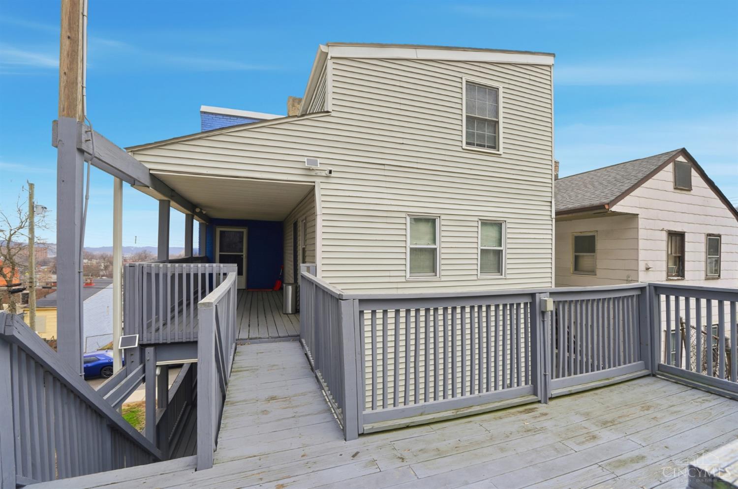 320 Mohawk Street