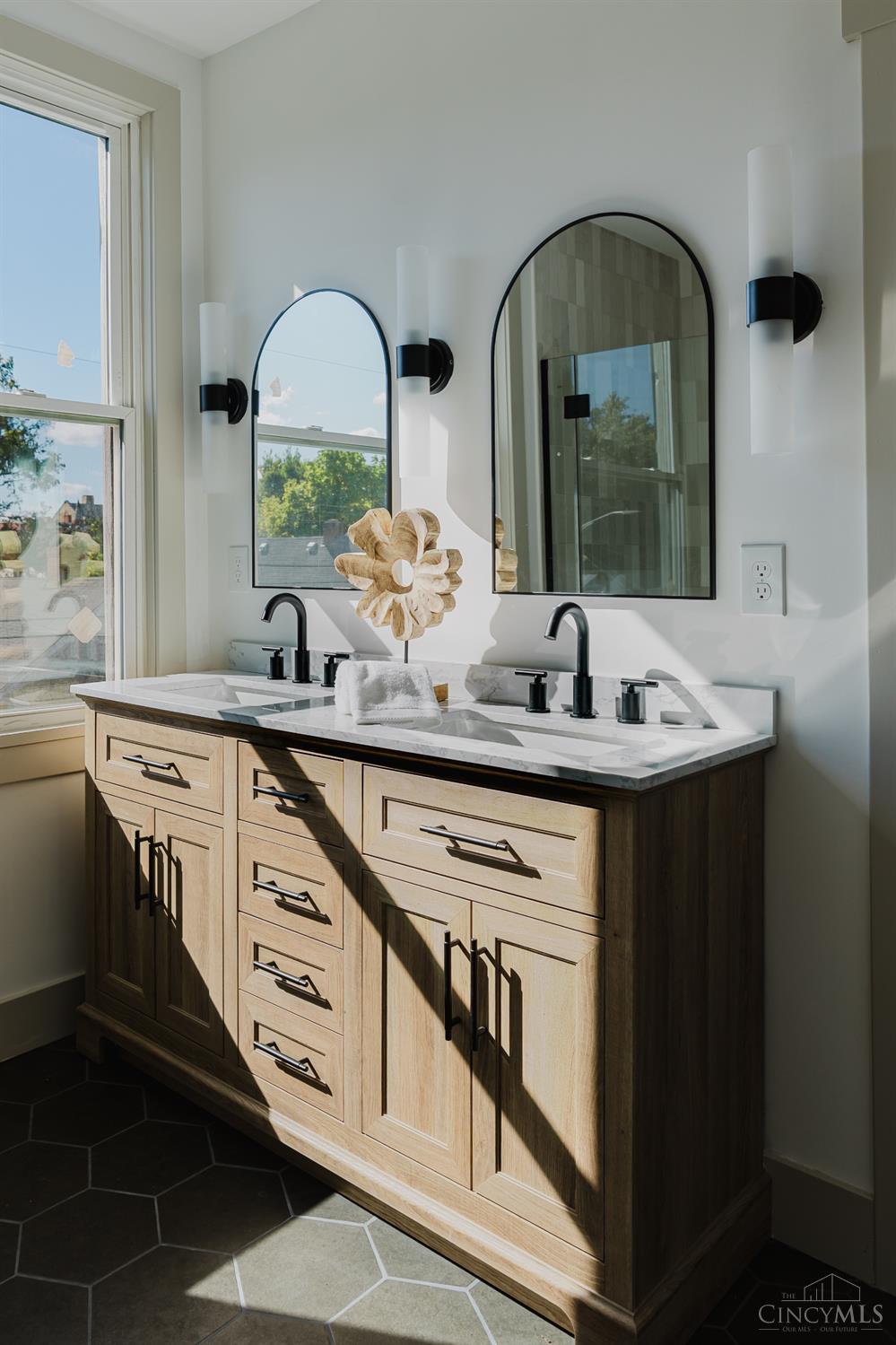 1816 Cleveland Avenue