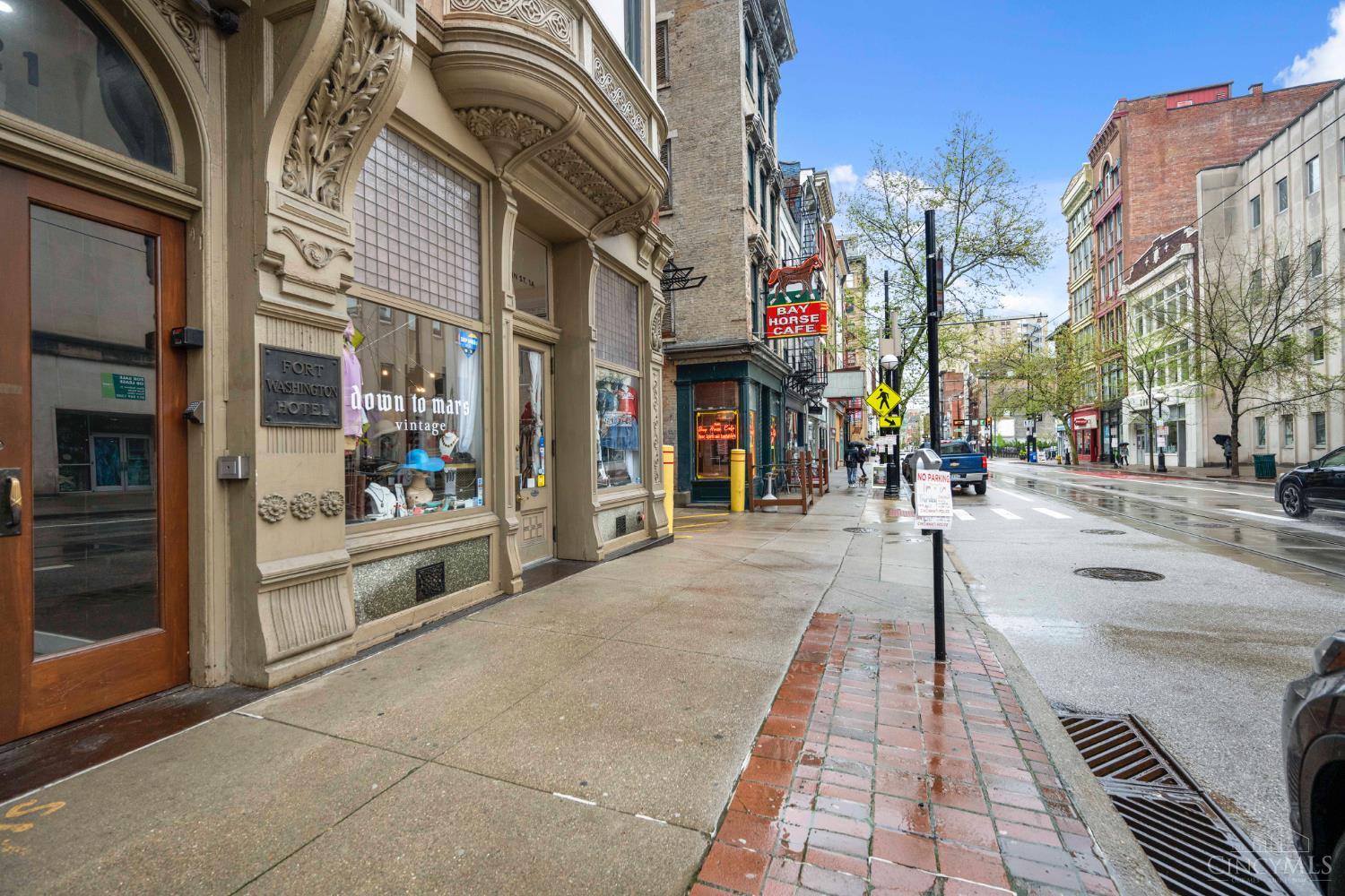 619 Main Street