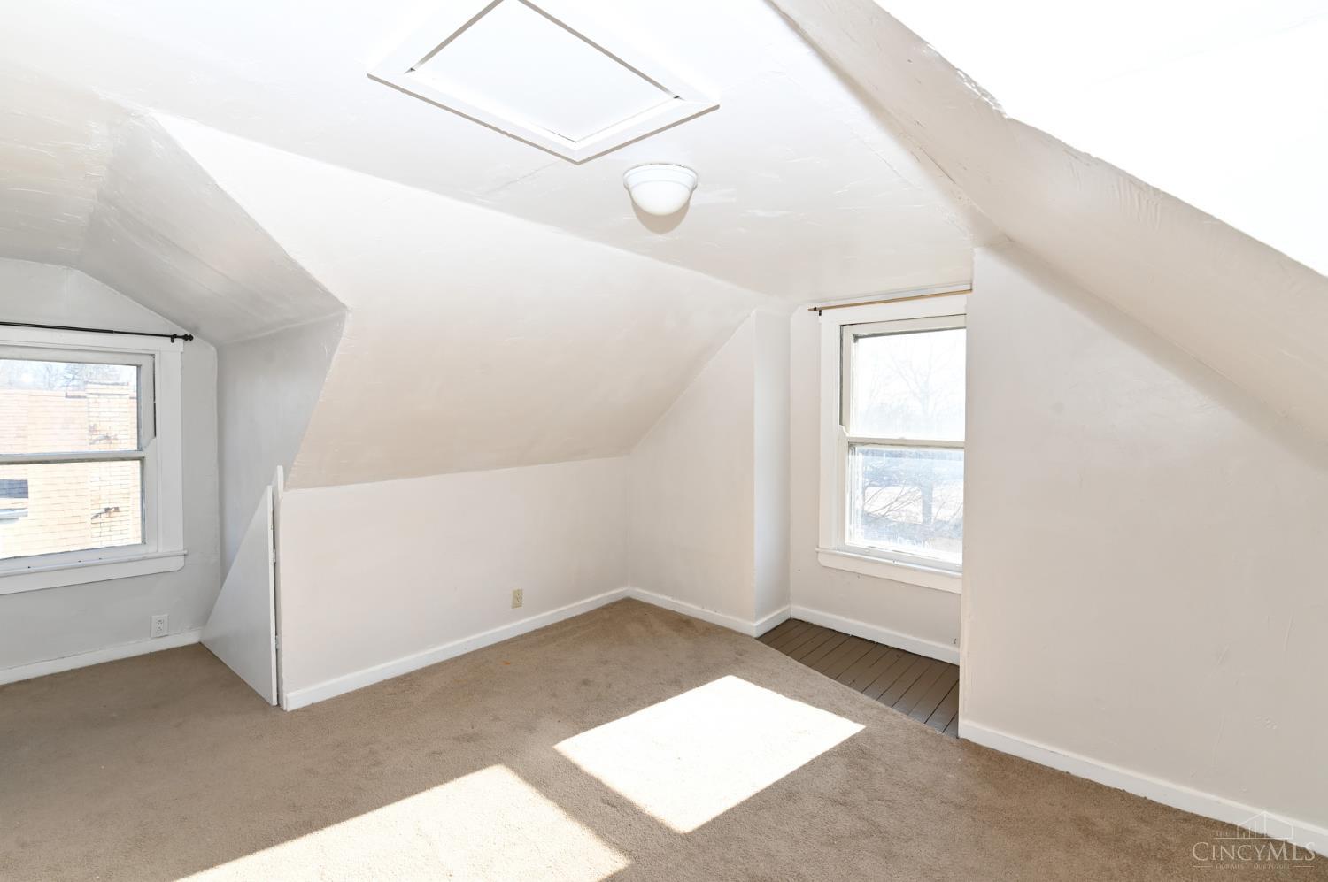 4025 Deer Park Avenue