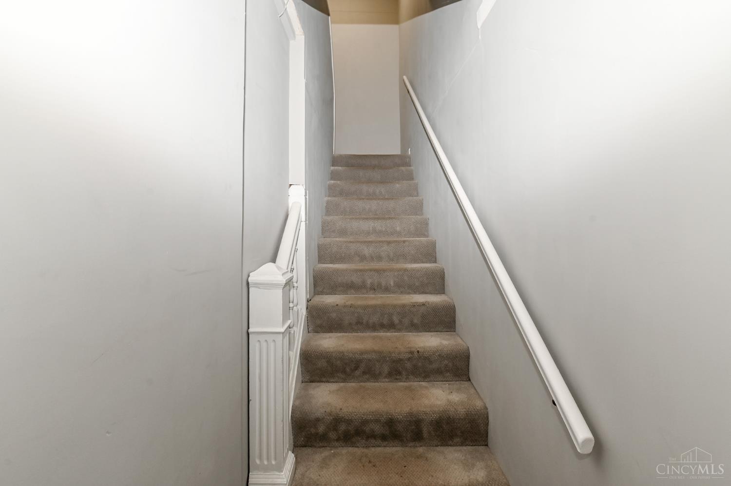 4025 Deer Park Avenue