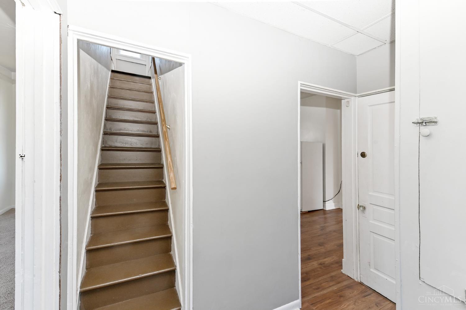 4025 Deer Park Avenue