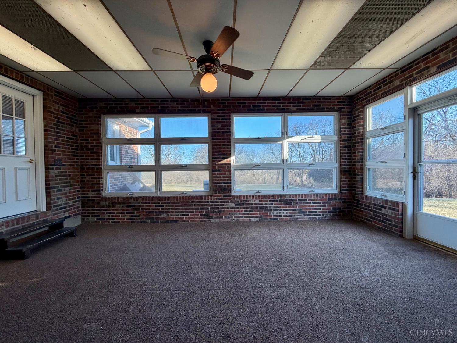 839 Summerfield Lane