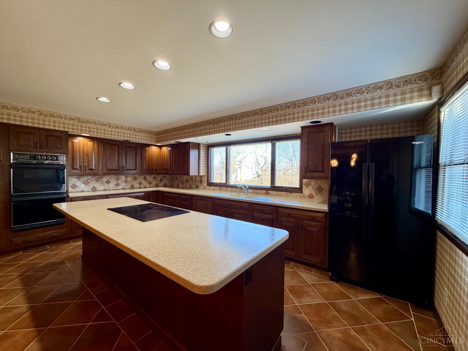 839 Summerfield Lane