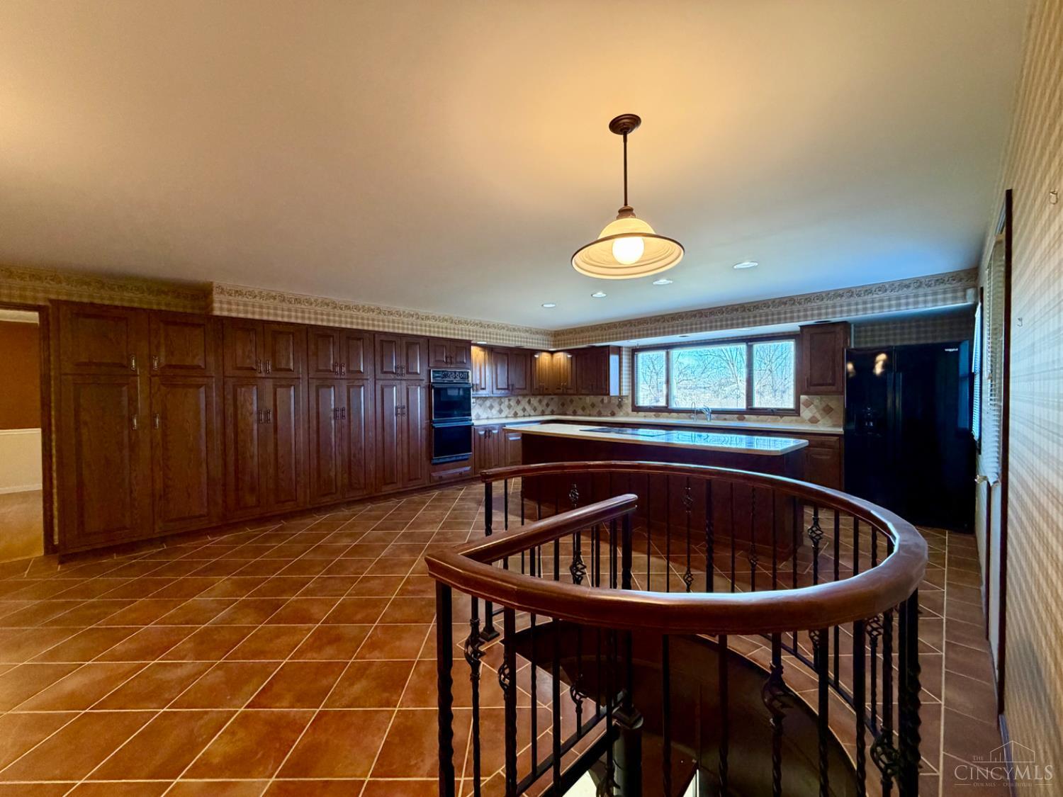 839 Summerfield Lane