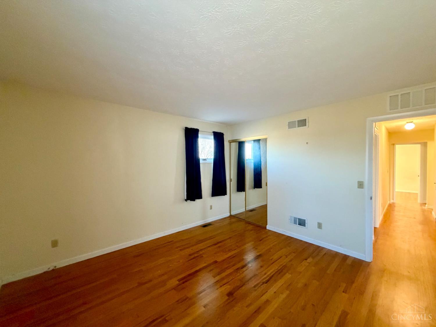 839 Summerfield Lane