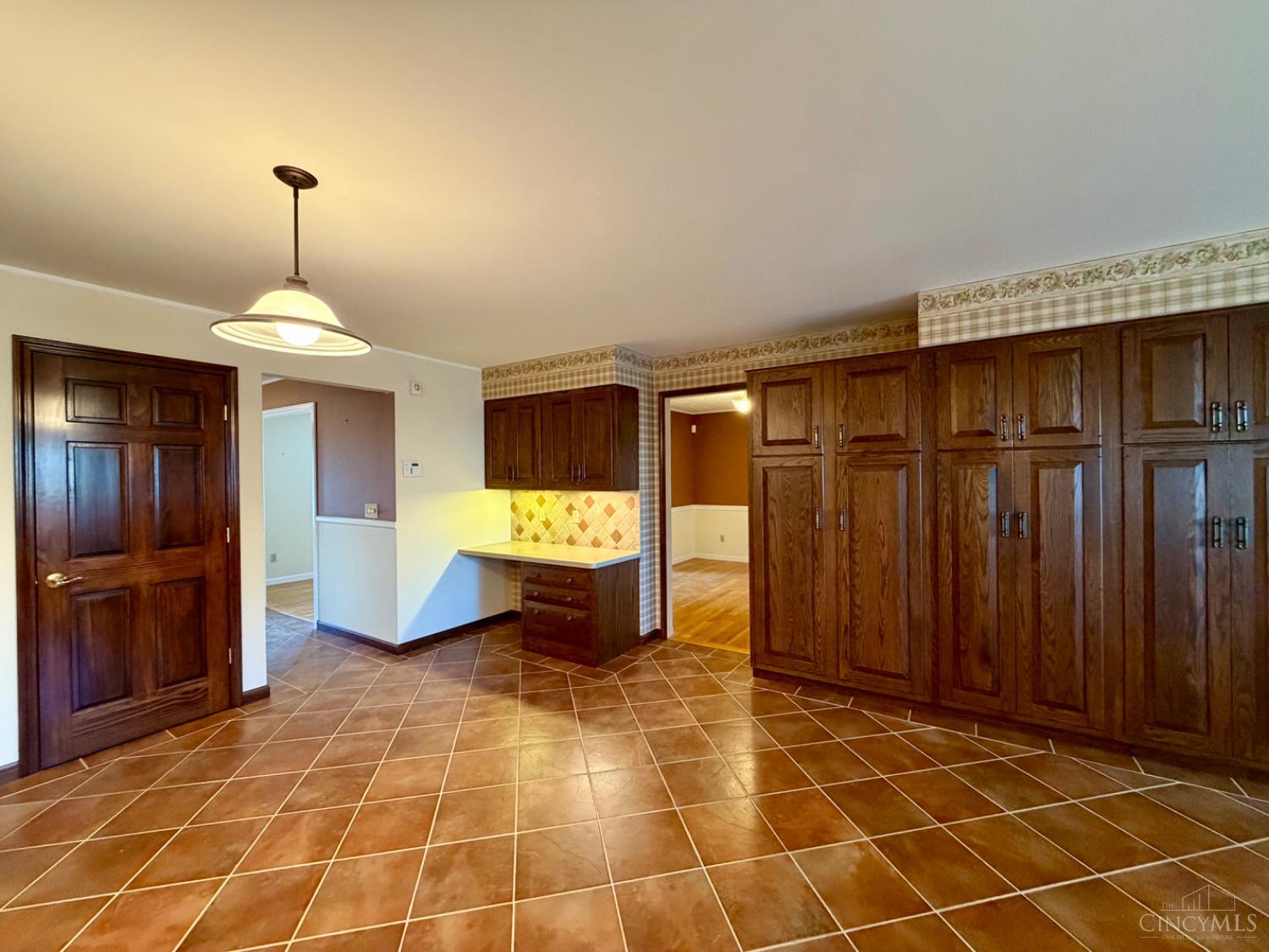 839 Summerfield Lane