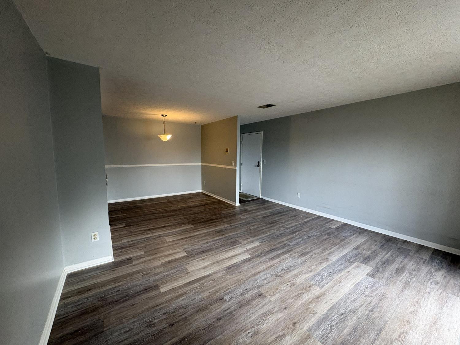 7215 Creekview Drive