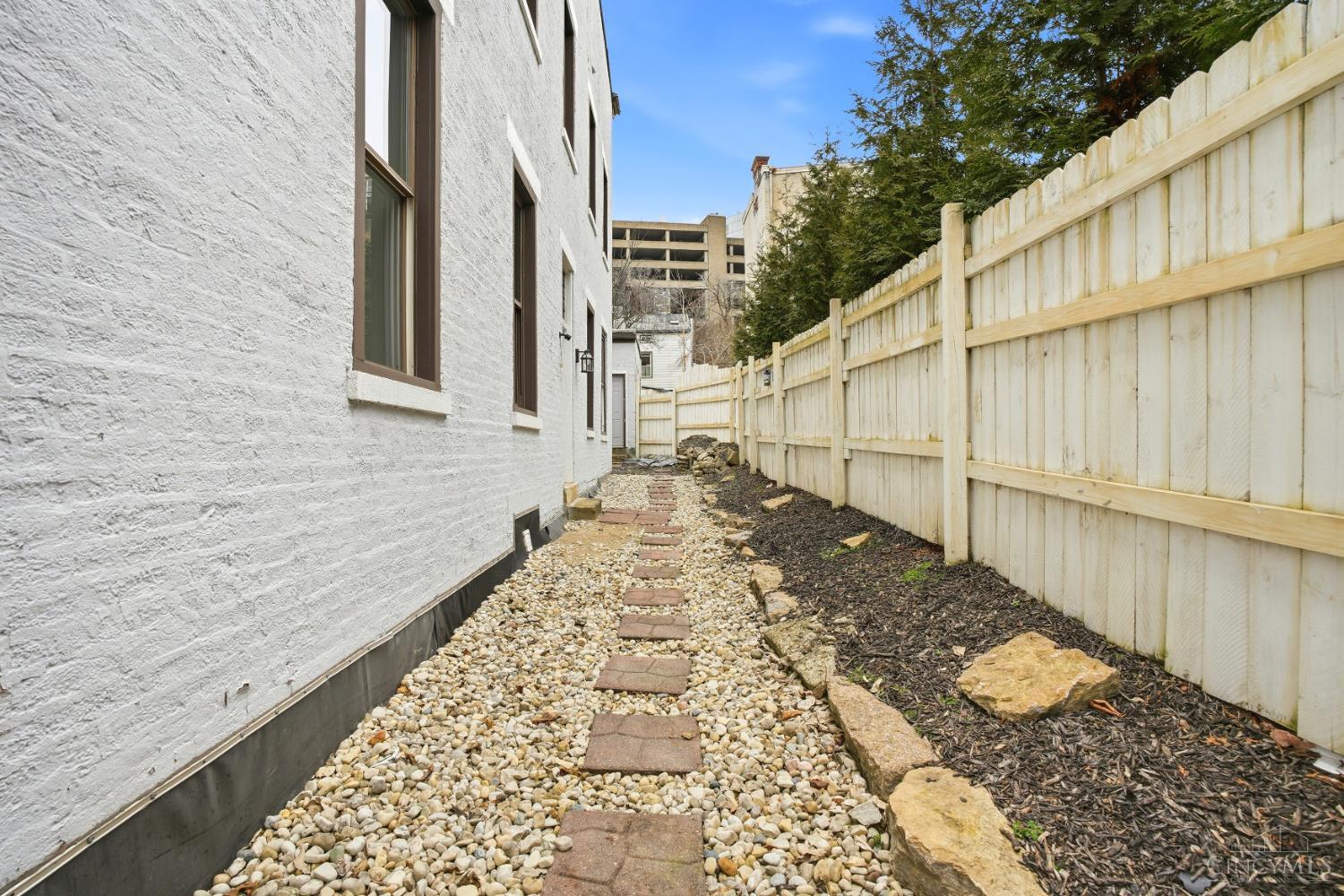 132 Winkler Street