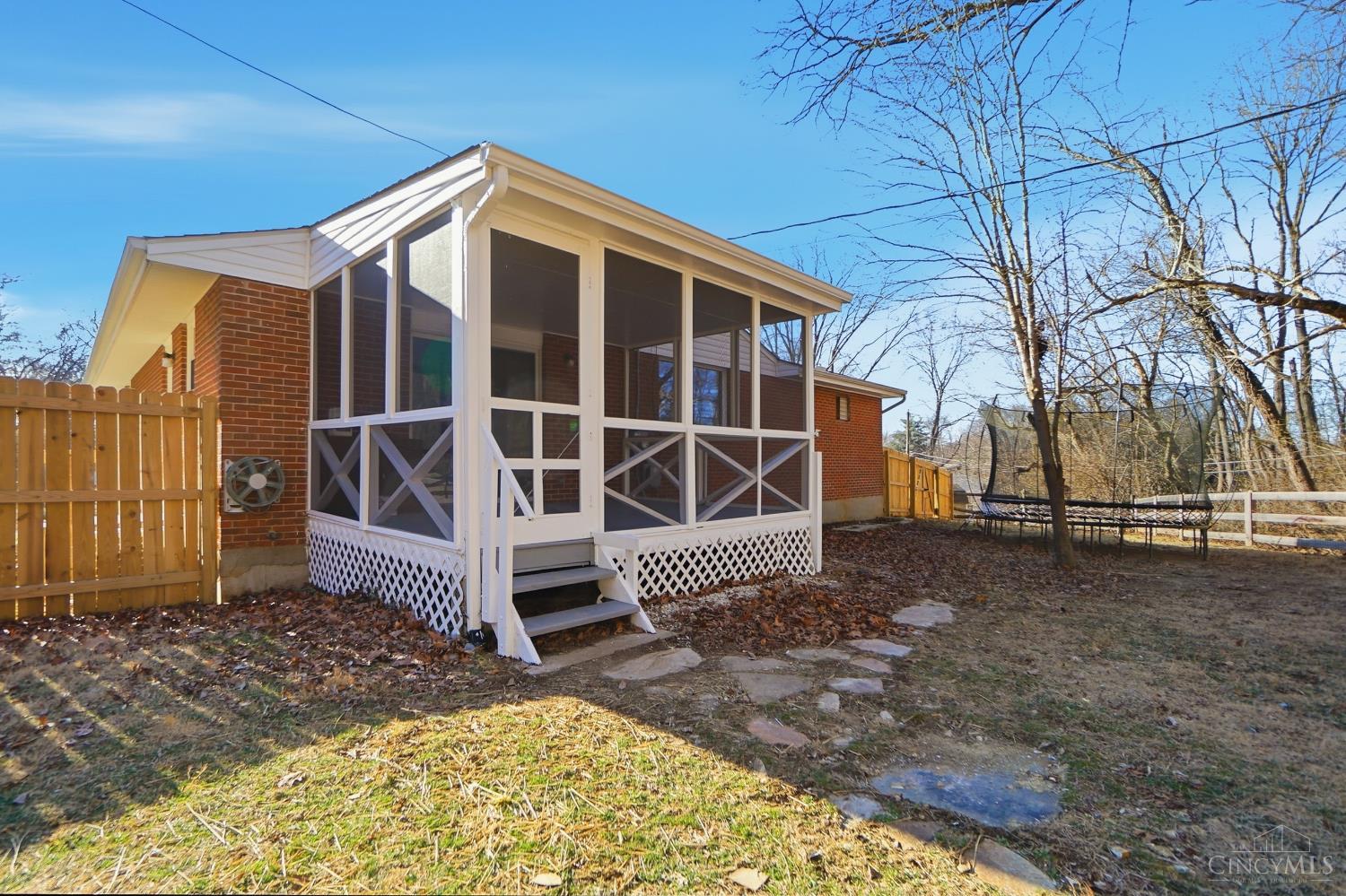 3305 Scioto Drive