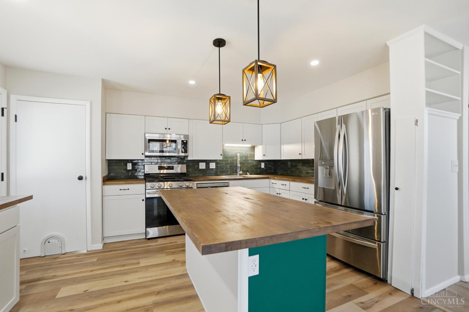 3305 Scioto Drive
