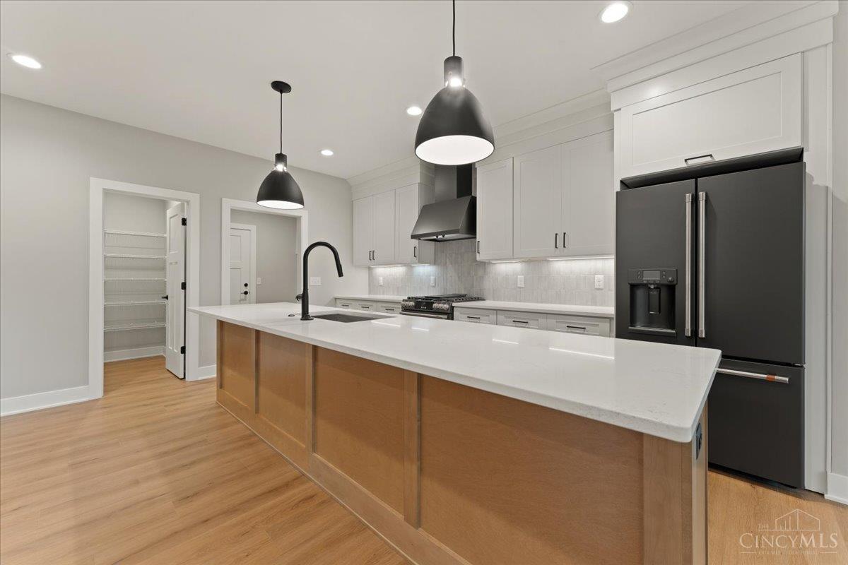 3259 Berwyn Place