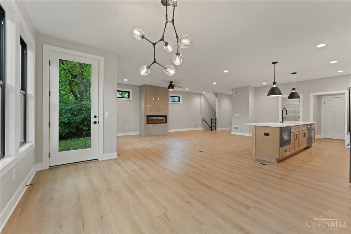 3259 Berwyn Place