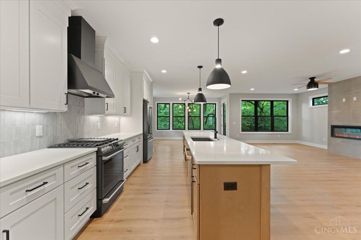 3259 Berwyn Place