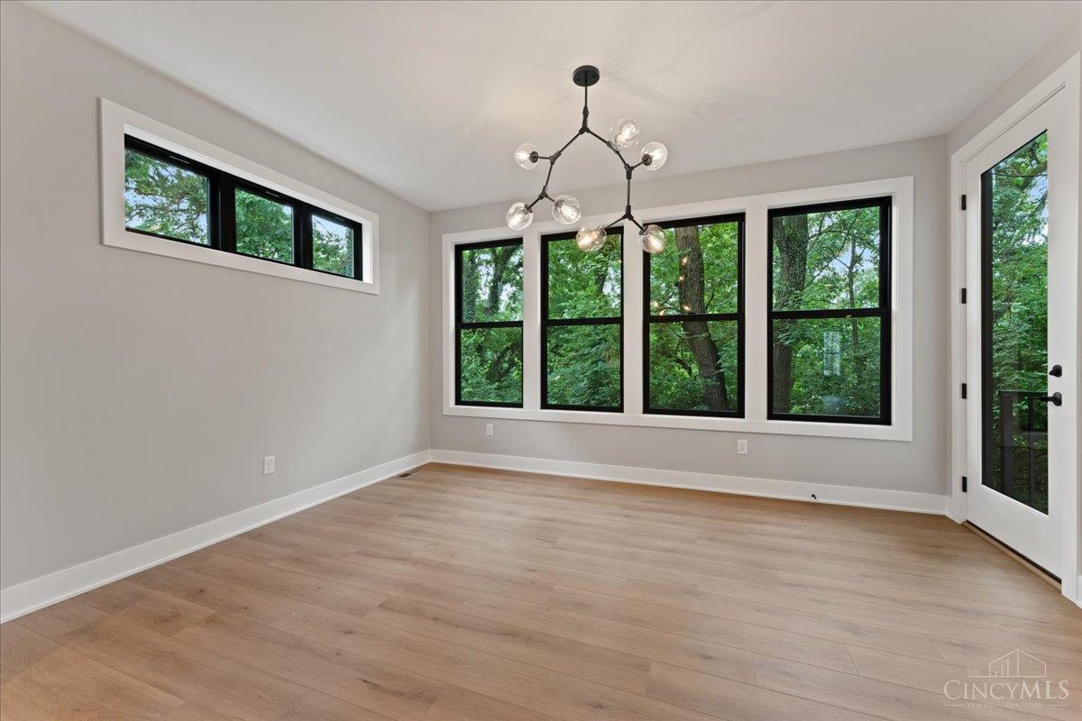 3259 Berwyn Place