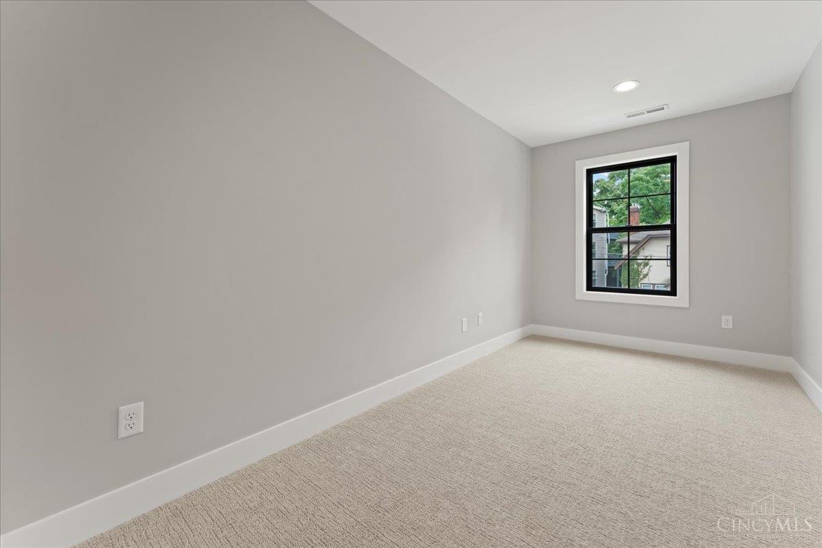 3259 Berwyn Place