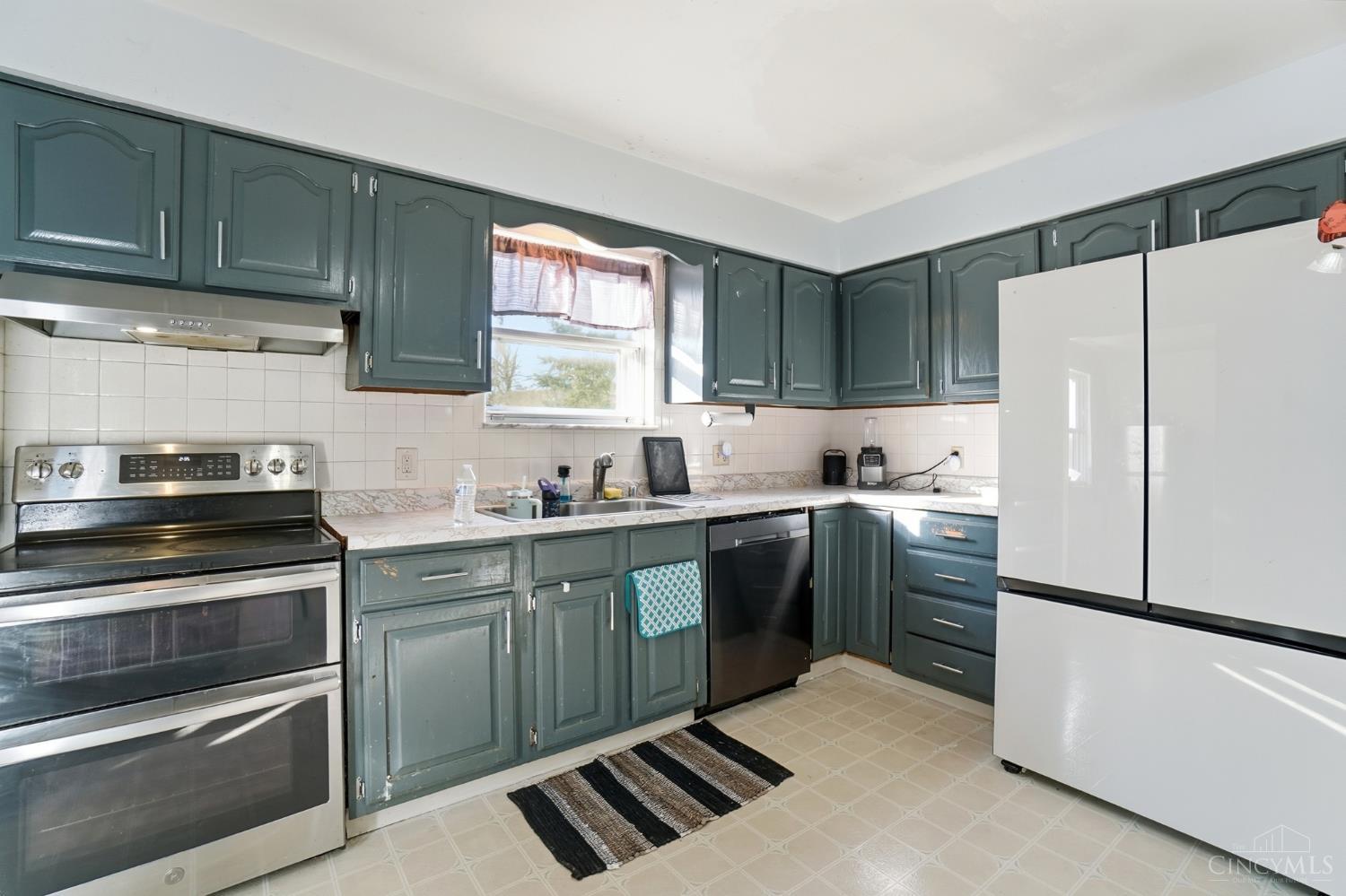 4357 Hubble Road