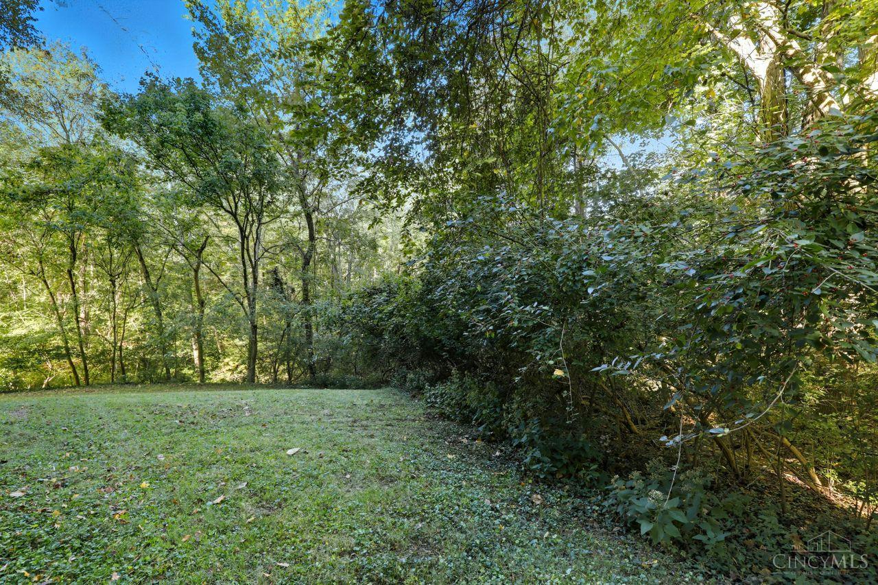 2121 Sutton Avenue 4C