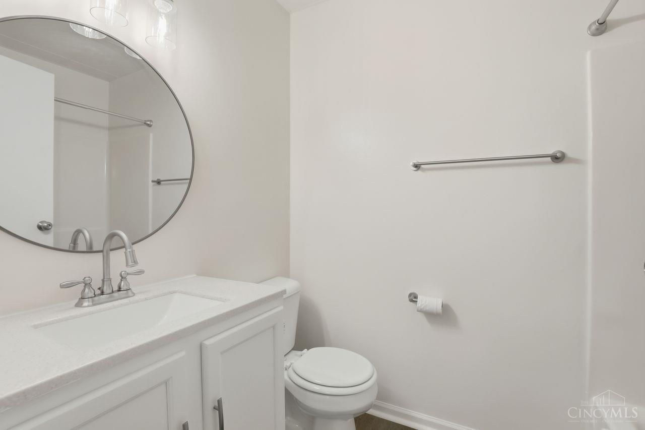 2121 Sutton Avenue 4C