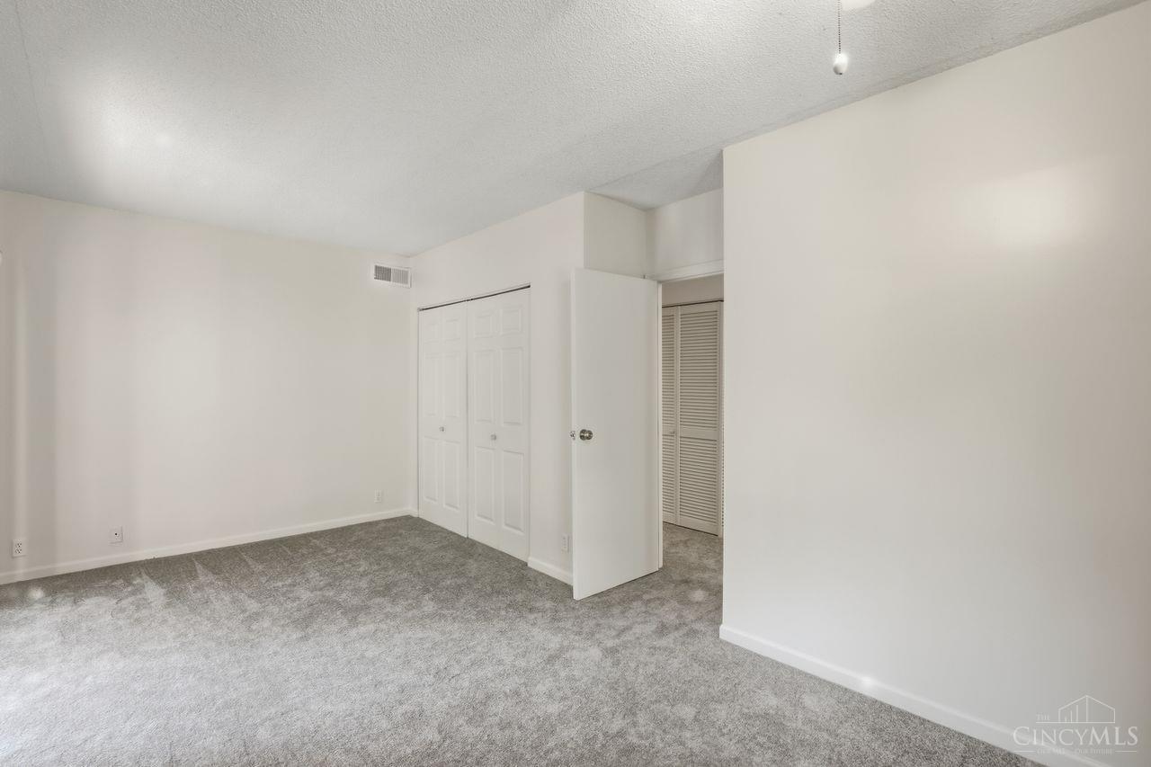 2121 Sutton Avenue 4C