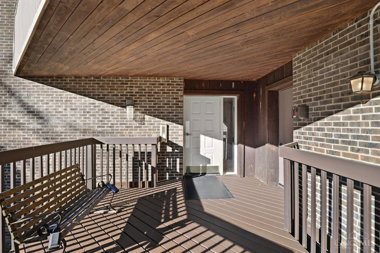 2121 Sutton Avenue 4C