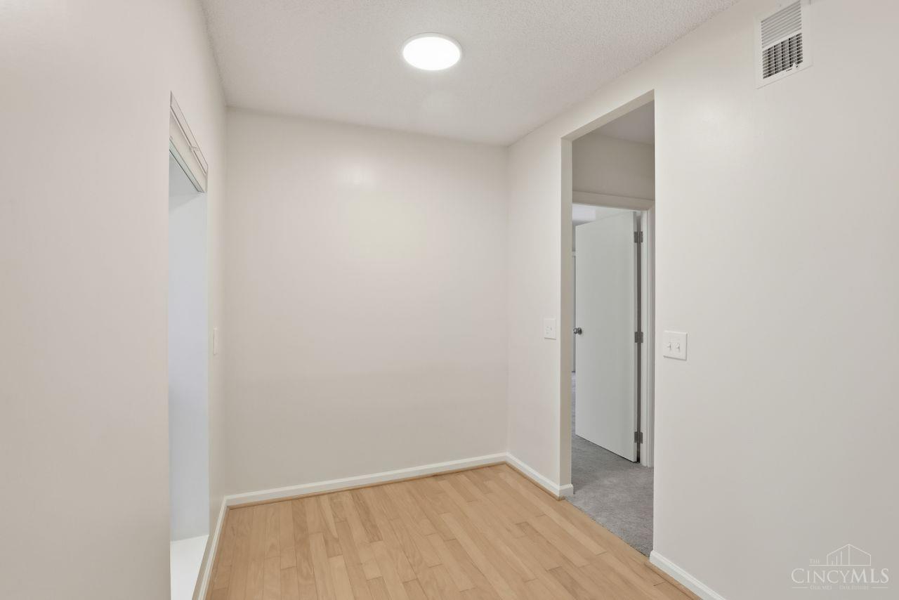 2121 Sutton Avenue 4C