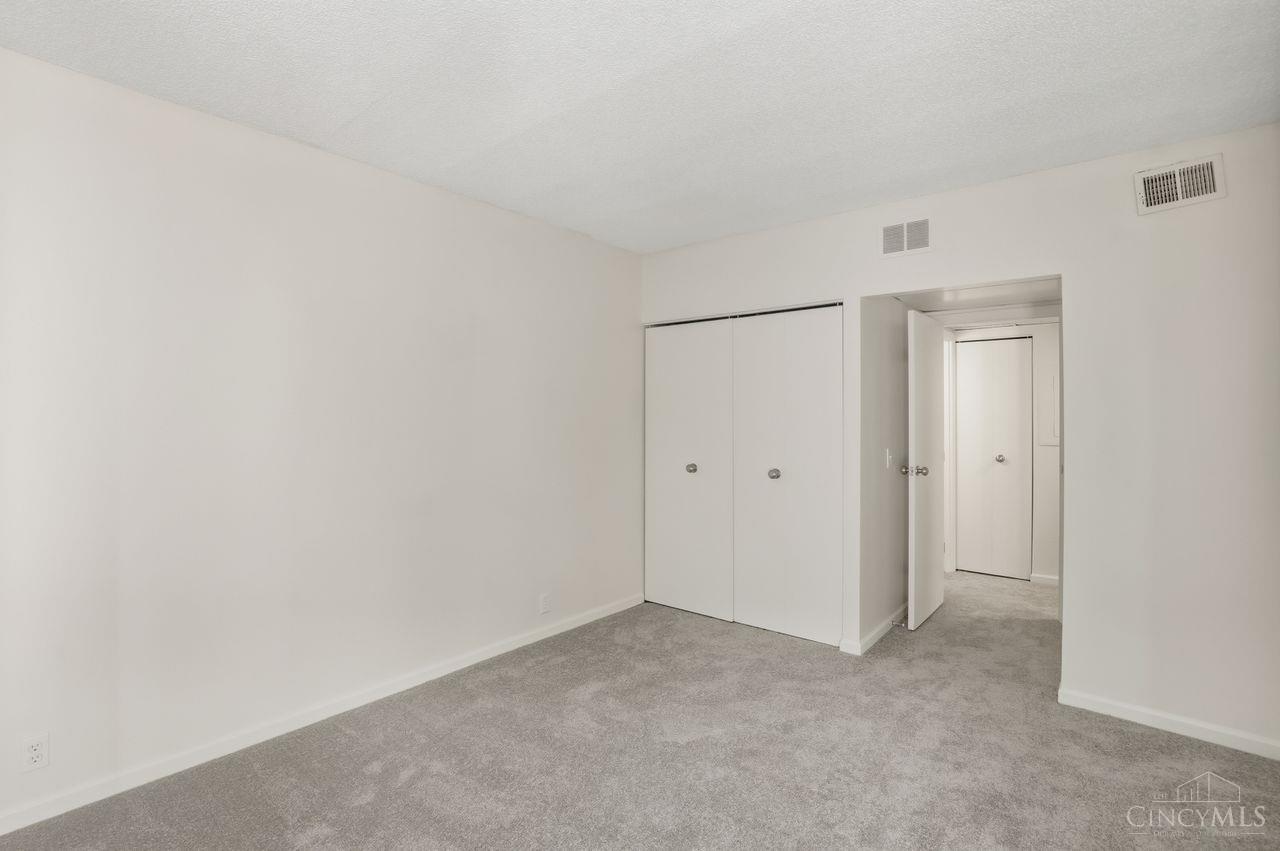 2121 Sutton Avenue 4C