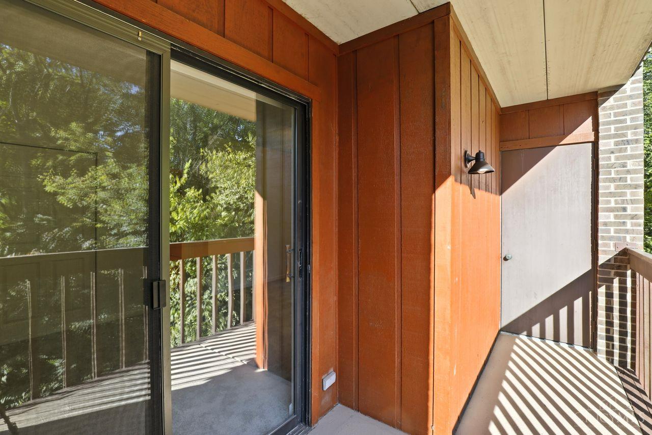 2121 Sutton Avenue 4C