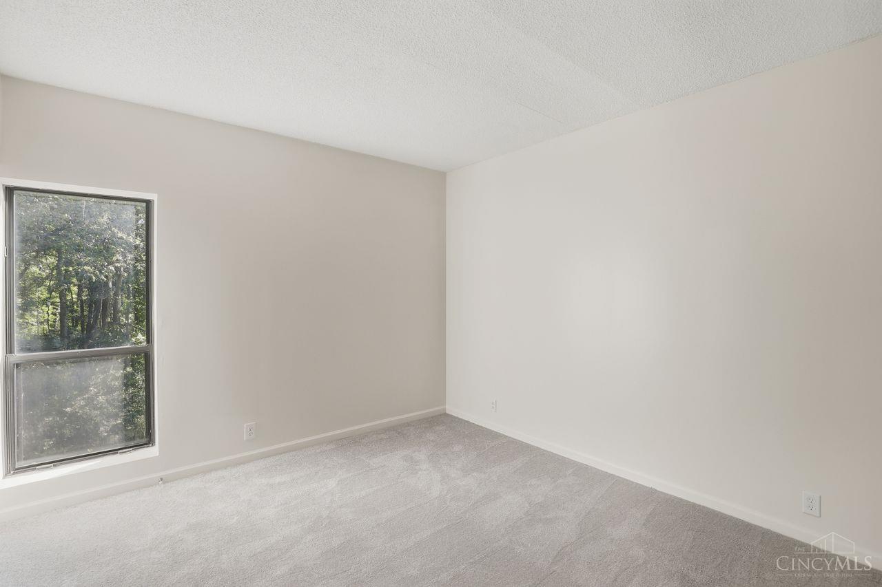 2121 Sutton Avenue 4C