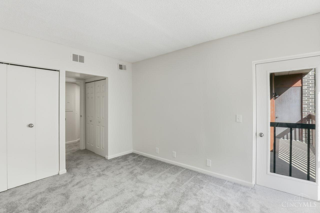 2121 Sutton Avenue 4C