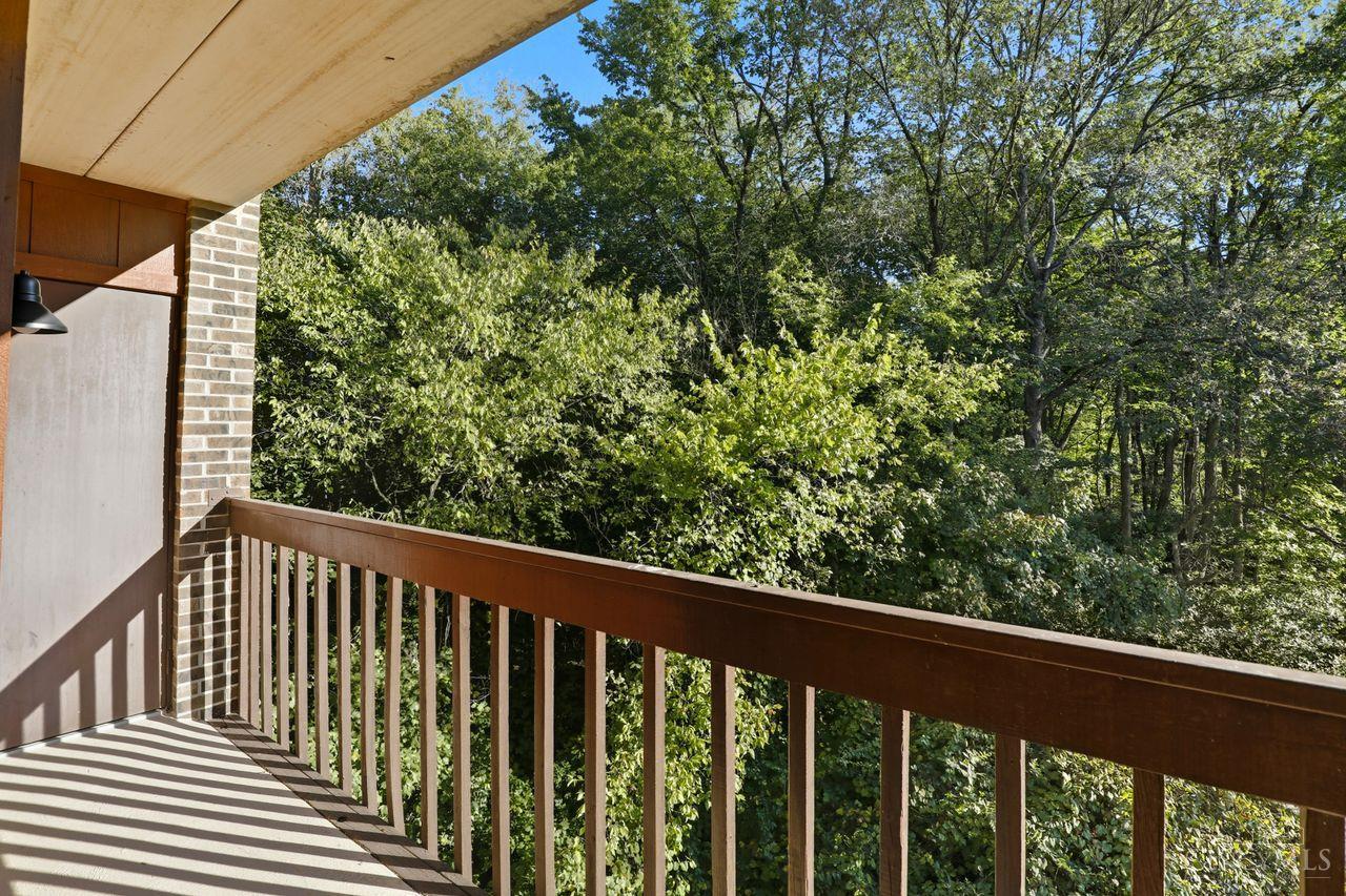 2121 Sutton Avenue 4C