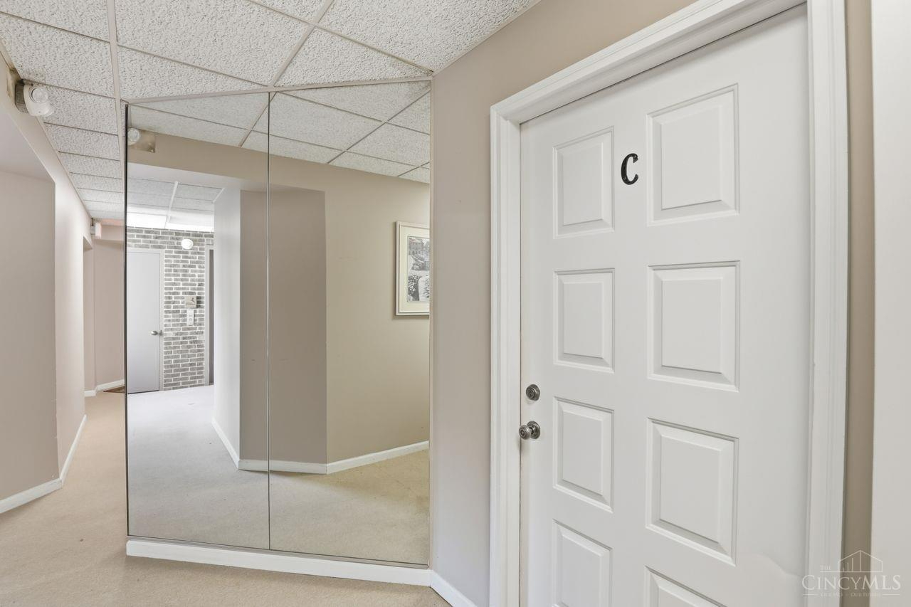 2121 Sutton Avenue 4C