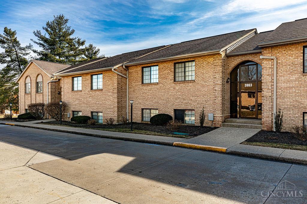 3963 School Section Road 30