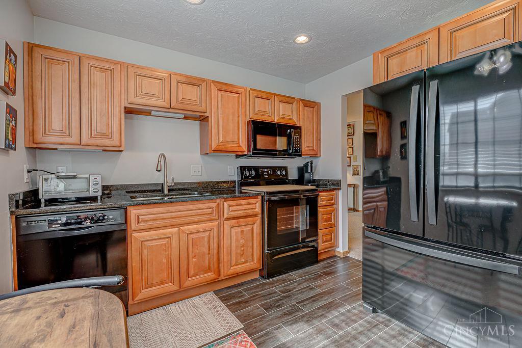 3963 School Section Road 30