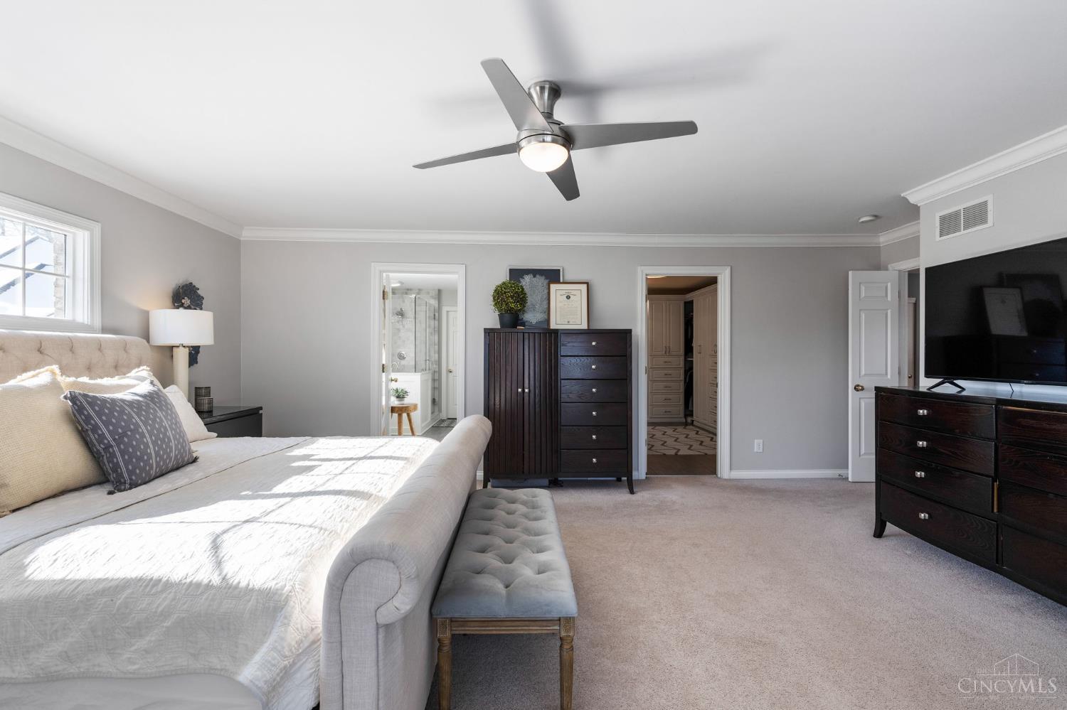 7097 Shawnee Hills Drive