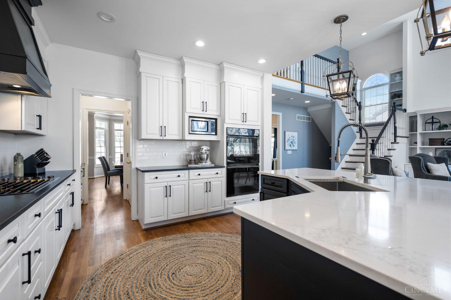 7097 Shawnee Hills Drive