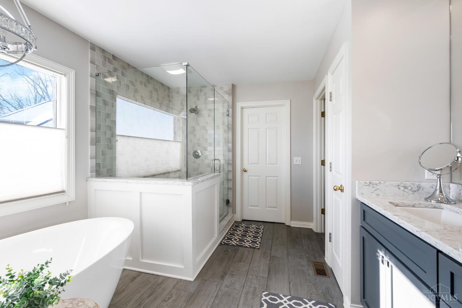 7097 Shawnee Hills Drive