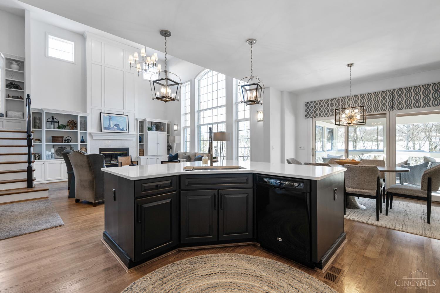 7097 Shawnee Hills Drive