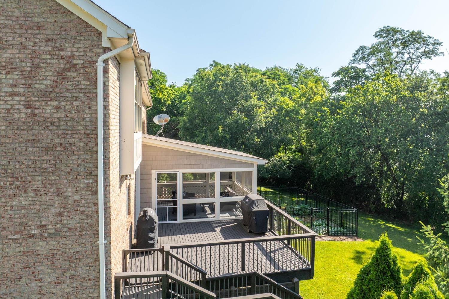 7097 Shawnee Hills Drive