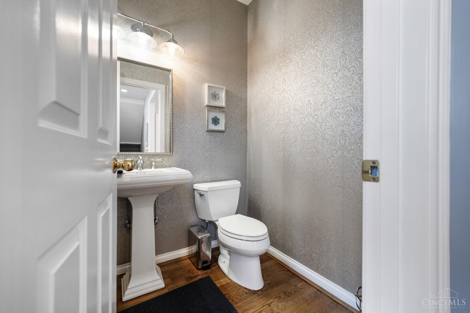 7097 Shawnee Hills Drive