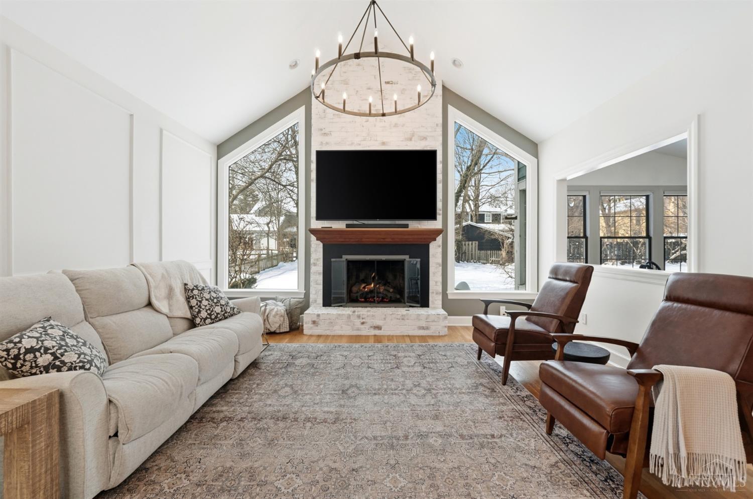 3 Denison Lane